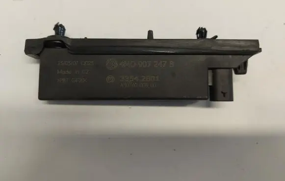 Porsche Taycan 9J1 Aerial antenna amplifier 4M0907247BJLK01