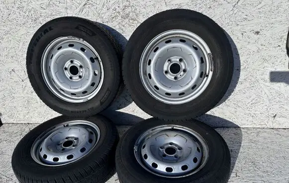 Renault Trafic III (X82) R16 steel rim 