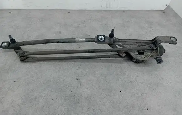 Ford Focus Front wiper linkage 