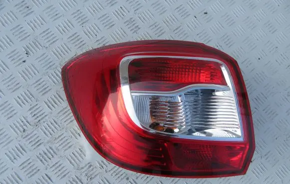 Renault Sandero II Rear/tail lights