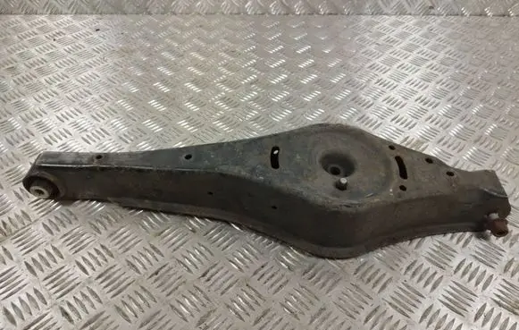 Audi Q3 8U Coil spring/strut mount 43LT0UMFAB