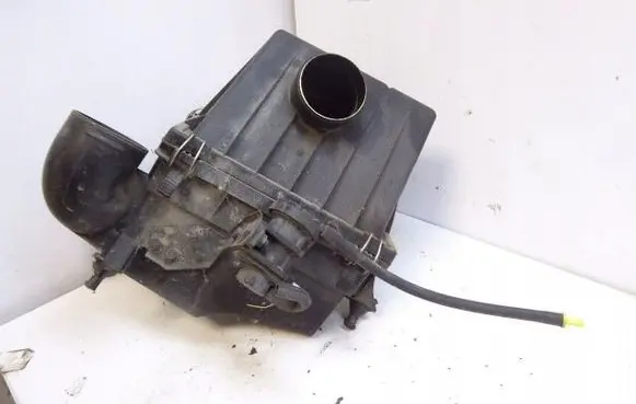 Mercedes-Benz C W202 Air filter 