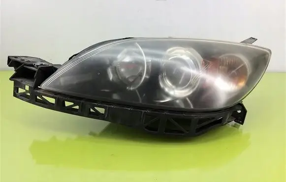 Mazda 3 I Headlight/headlamp