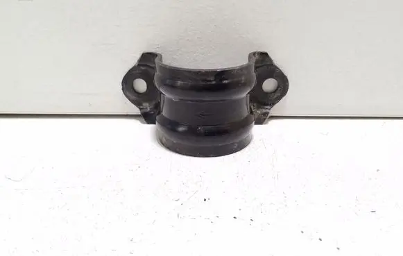 Toyota bZ4X Sway bar bush bracket, front 