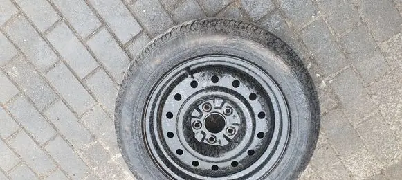 Nissan Primera R16 spare wheel 