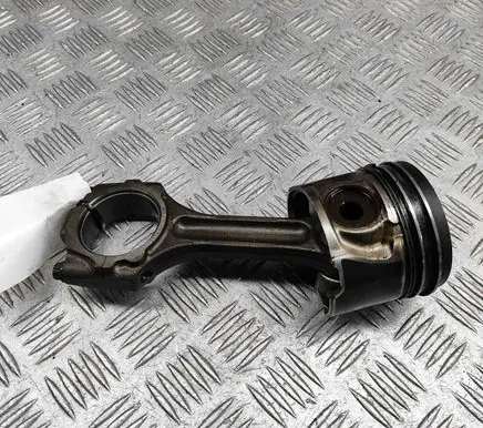 KIA Sportage Piston 2351023700 2341023300