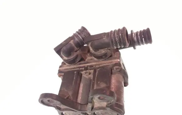 Coolant heater control valve