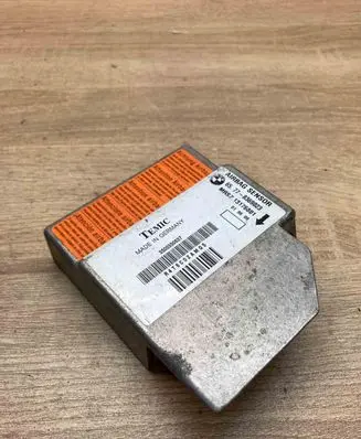BMW 7 E38 Airbag control unit/module 8369023 13176801