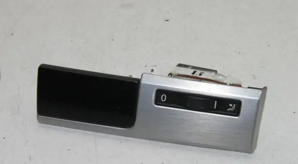 Volkswagen Touareg I Panel trim 7L6857189Q