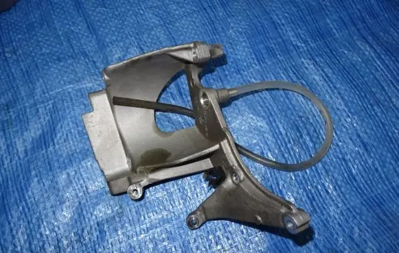 Citroen C4 I Picasso Fuel filter bracket/mount holder 9672309580