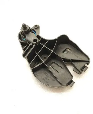 Porsche Macan (95B) Engine bonnet (hood) release handle 8R2823633