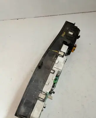 Opel Omega B2 Speedometer (instrument cluster) 90379234