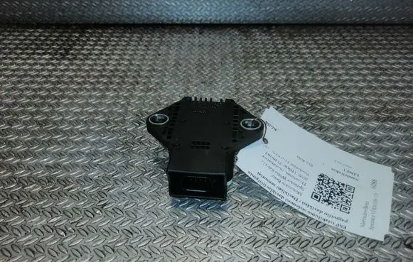 Mercedes-Benz Sprinter W906 ESP acceleration yaw rate sensor A0065424218