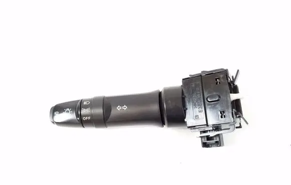 Mitsubishi Pajero Indicator stalk E380013