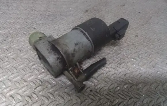 Renault Thalia II Windscreen/windshield washer pump 28920BU010