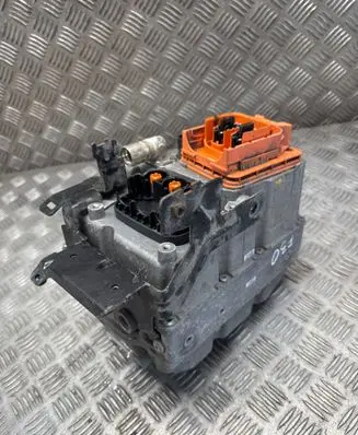BMW 3 F30 F35 F31 Voltage converter inverter 8679666 0437508254 20170513