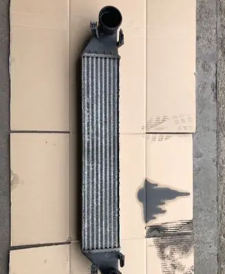 Mercedes-Benz C W203 Intercooler radiator A2035000600