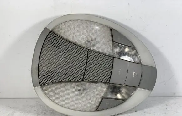 Mercedes-Benz E W211 Rear seat light A2118202201