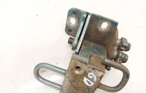 Audi A6 S6 C5 4B Rear door lower hinge 4B0833412B
