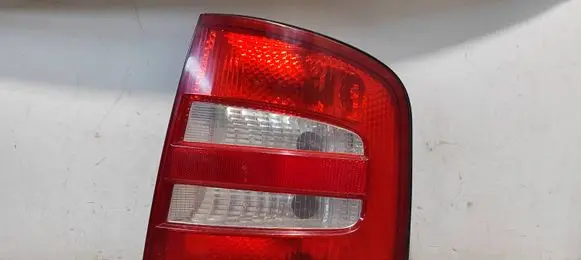 Skoda Fabia Mk1 (6Y) Rear/tail lights 6Y9945112B 6Y9945096B