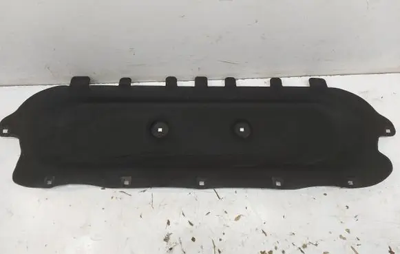 Engine bonnet/hood sound/heat insulation