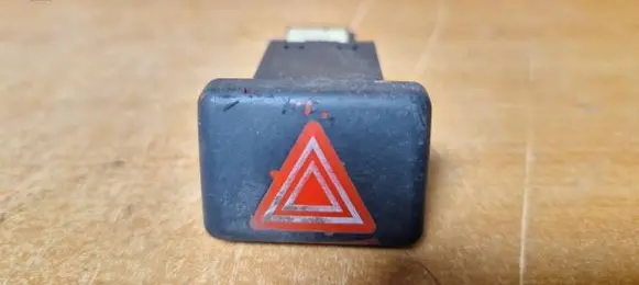 Audi A4 S4 B6 8E 8H Hazard light switch 8e0941509
