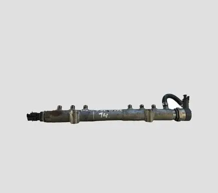 Volvo XC90 Fuel main line pipe 31259011 0445215023 0281002712