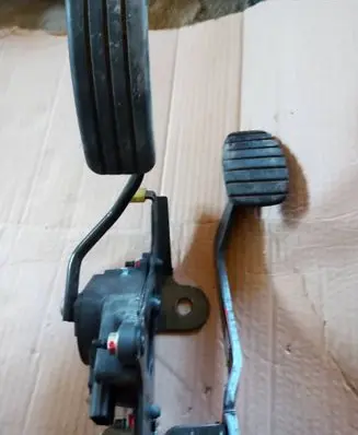 Renault Megane II Accelerator throttle pedal 8200153270