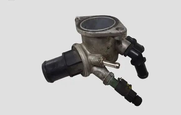 Opel Vectra C Thermostat/thermostat housing