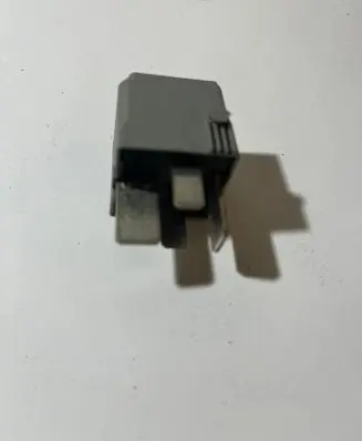 Mercedes-Benz Sprinter W906 Other relay A0025422619 4RA00775307