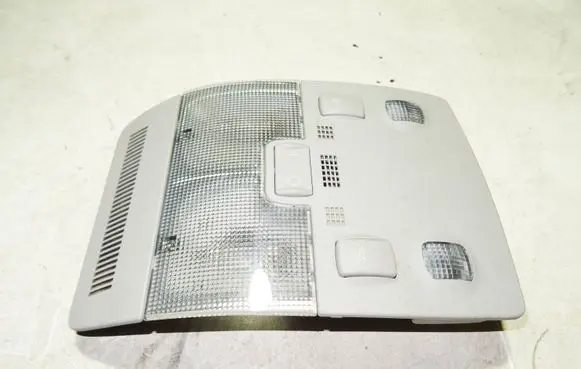 Audi A4 S4 B7 8E 8H Front seat light 8E0951177