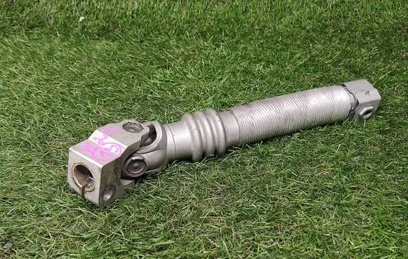 Steering column universal joint
