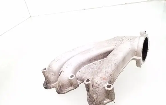 Volkswagen Polo IV 9N3 Intake manifold 045129713Q