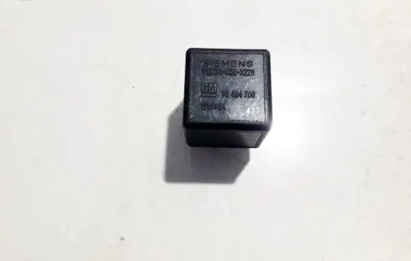 Opel Zafira A Other relay 90464760 v23134-k52-x220