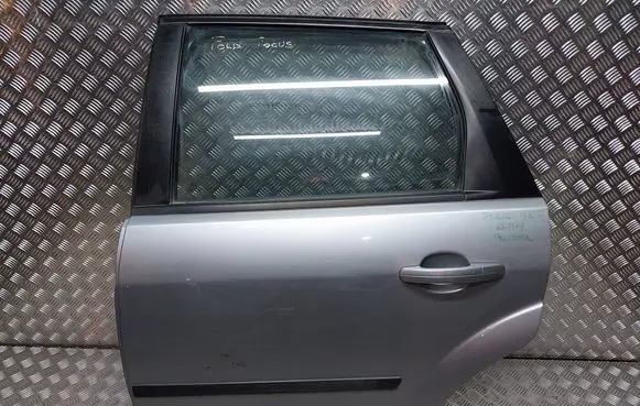 Ford Focus Rear door S18031417