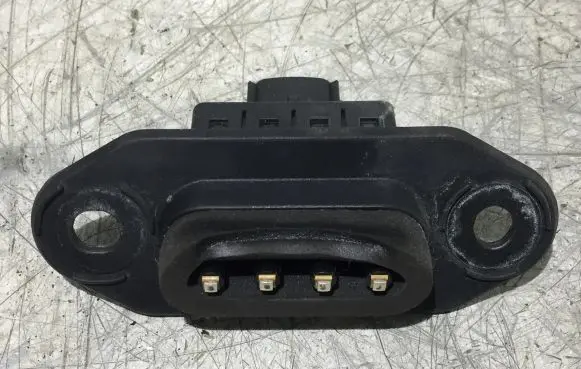 Ford Courier Sliding door contact joint ET7614A658CB