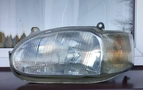 Ford Escort Headlight/headlamp