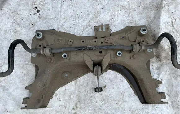 Renault Captur Front axle beam 544011380R