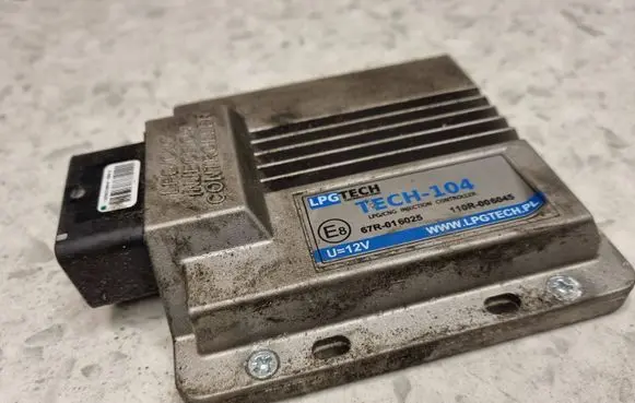 Audi A4 S4 B5 8D LP gas control unit module 67R016025 TECH104 110R006045