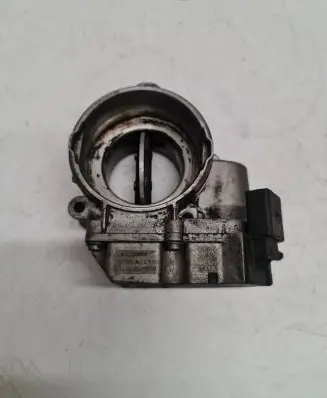 Volkswagen Golf Plus Throttle valve A2C53099815 03G128063C