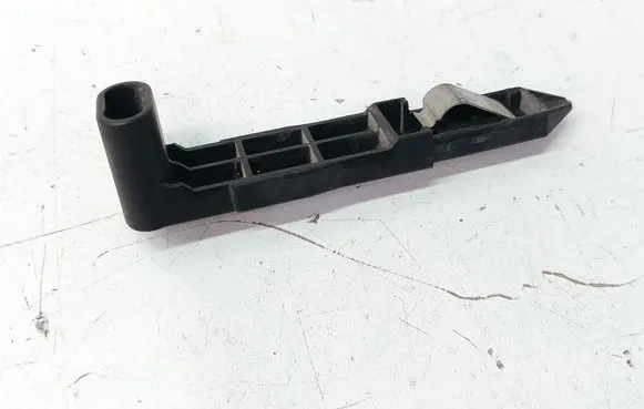 Volvo XC60 Headlight/headlamp mounting bracket 30763155 89075546