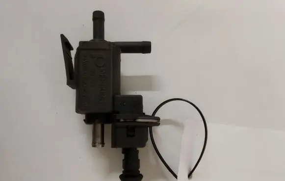 Saab 9-3 Ver2 Turbo solenoid valve 12787706 72831100 02T250