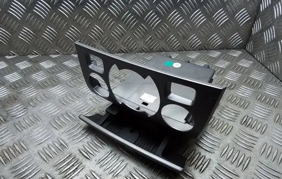 Peugeot 308 Ashtray (front) 9658691077