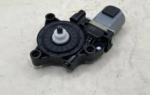 KIA Ceed Rear glass lock/latch C507 82460F1000