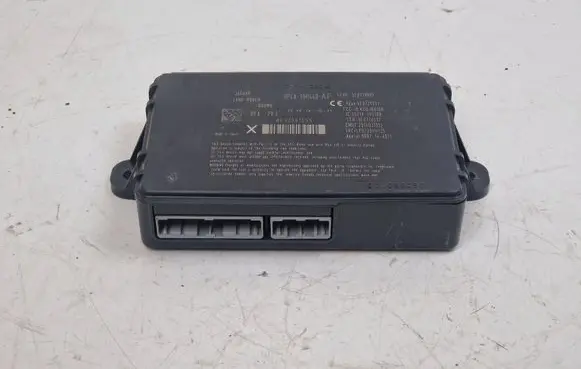 Land Rover Freelander 2 - LR2 Keyless (KESSY) go control unit/module DPLA19H440AF 5E0770537 5E0770B07