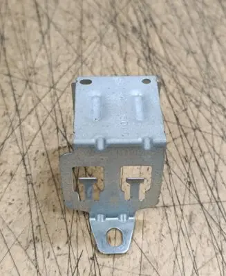 Mercedes-Benz ML W164 Battery bracket A1645453040