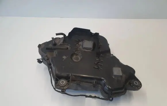 BMW 3 G20 G21 AdBlue liquid reservoir 7454339 20B1821K0006 19566010