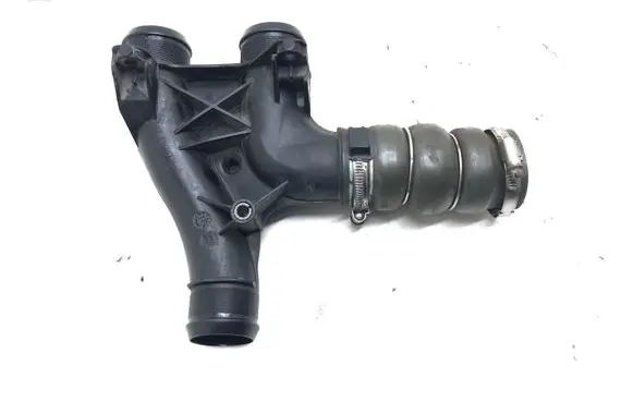 Intercooler hose/pipe