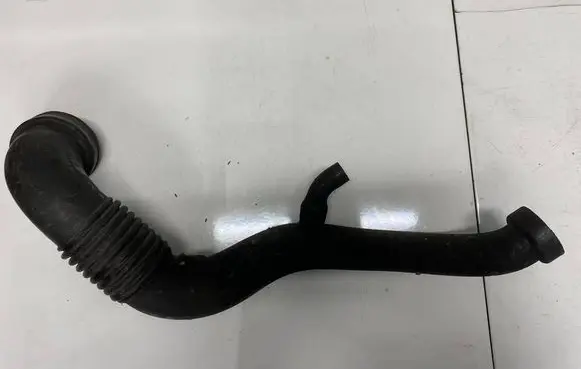 BMW 7 E65 E66 Air intake hose/pipe 1371779589001