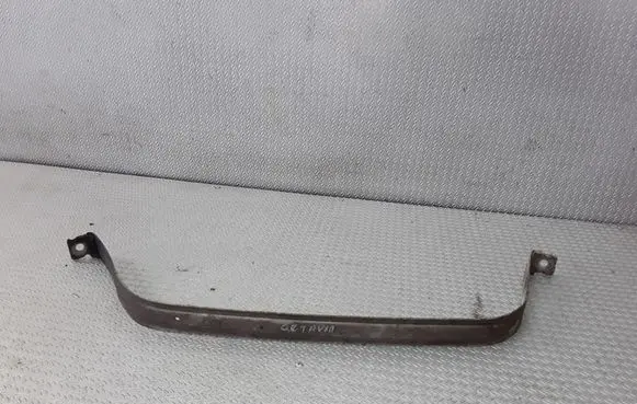 Skoda Octavia Mk2 (1Z) Fuel tank mounting bracket 